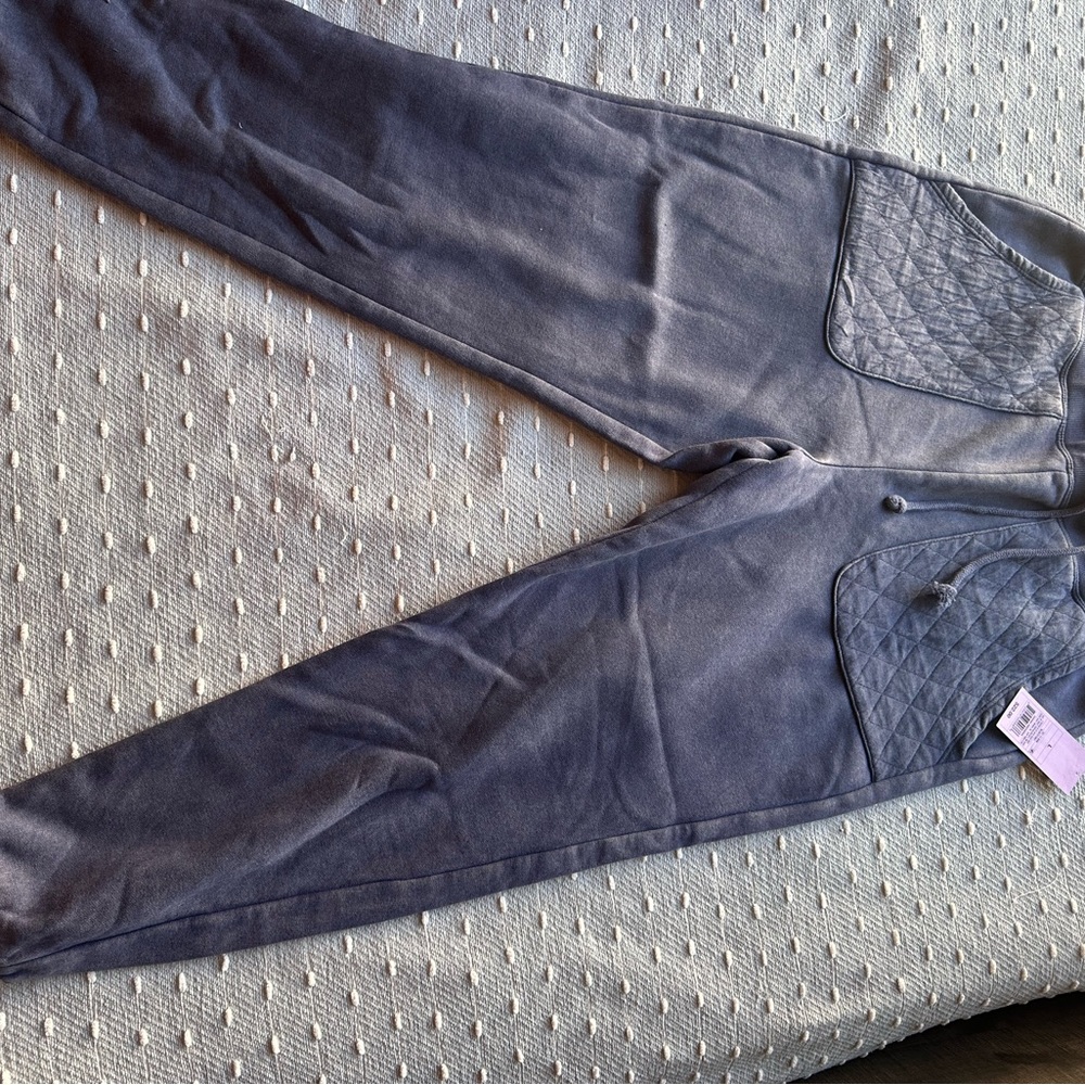 Gray Skinny Jeans with Sleek Fit